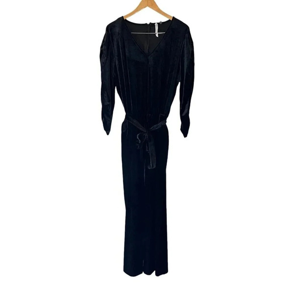 NY Collection Petite Plus Black Velvet Jumpsuit Long Sleeve V Neck Cocktail - Picture 1 of 7
